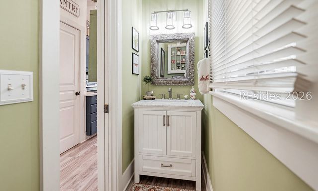 2669 Broad St, Beaufort, SC 29902