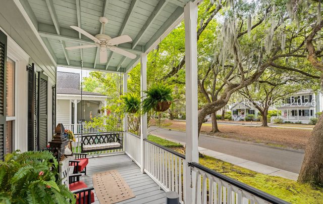 2669 Broad St, Beaufort, SC 29902