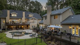 2010 Stonehedge Road, Roswell, GA 30075