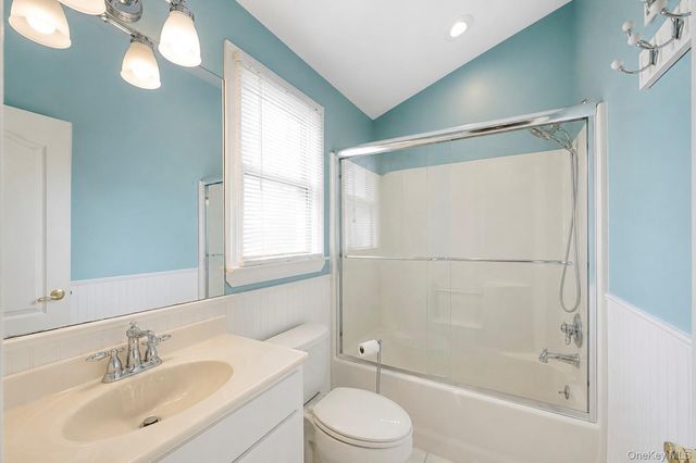 21 Wilson Avenue, Nesconset, NY 11767
