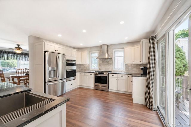 21 Wilson Avenue, Nesconset, NY 11767