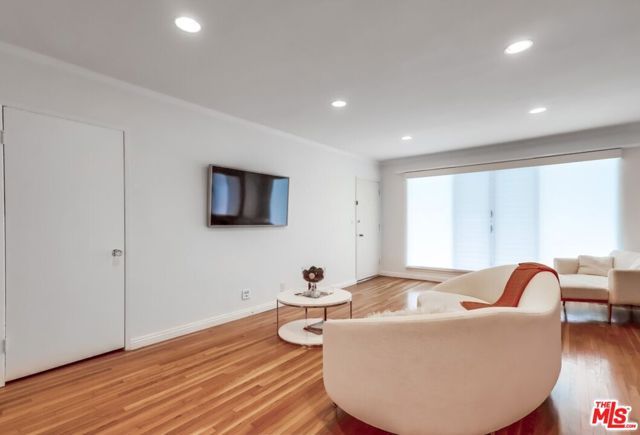 1275 Havenhurst Drive 4, West Hollywood, CA 90046