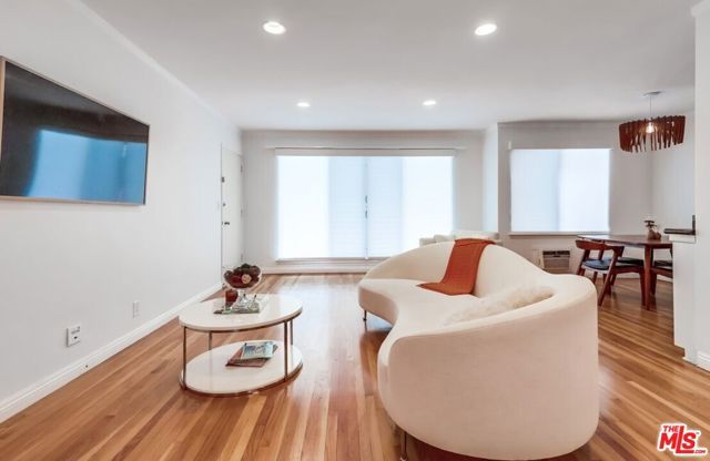 1275 Havenhurst Drive 4, West Hollywood, CA 90046