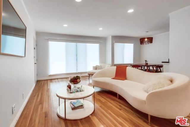 1275 Havenhurst Drive 4, West Hollywood, CA 90046