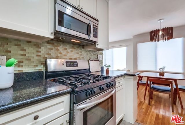 1275 Havenhurst Drive 4, West Hollywood, CA 90046