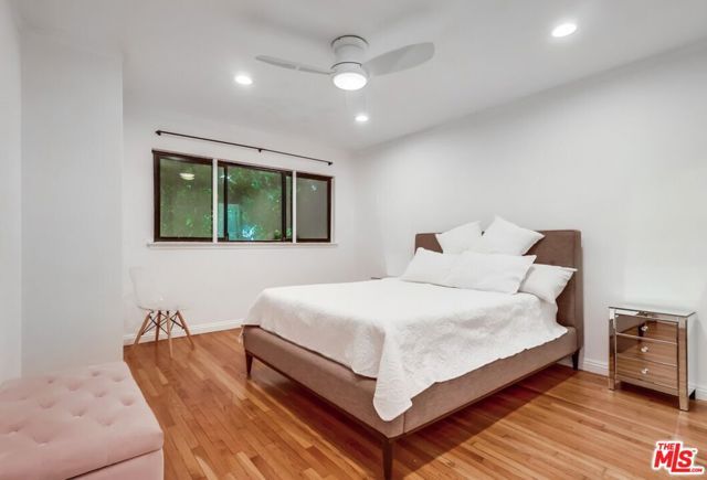 1275 Havenhurst Drive 4, West Hollywood, CA 90046