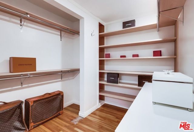 1275 Havenhurst Drive 4, West Hollywood, CA 90046