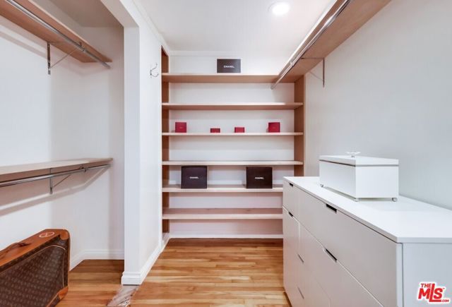 1275 Havenhurst Drive 4, West Hollywood, CA 90046