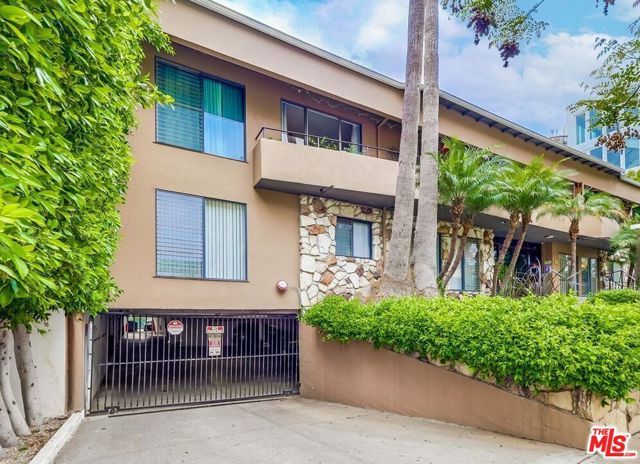 1275 Havenhurst Drive 4, West Hollywood, CA 90046