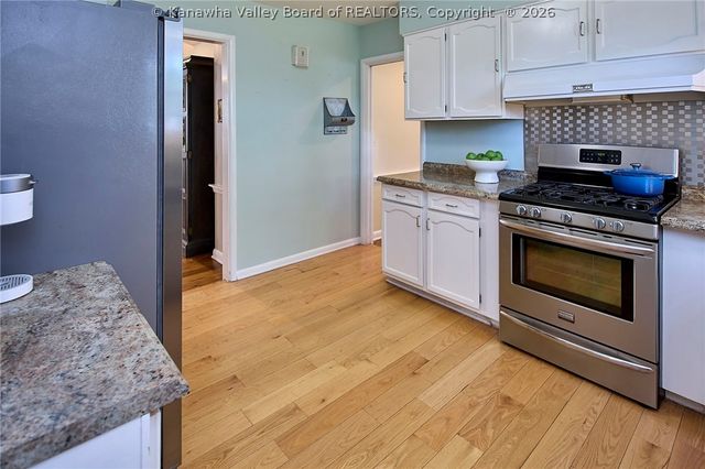 909 Chestnut Road, Charleston, WV 25314