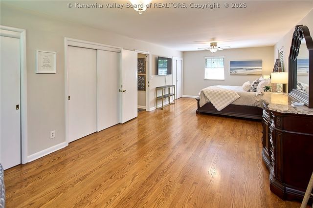 909 Chestnut Road, Charleston, WV 25314