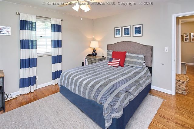 909 Chestnut Road, Charleston, WV 25314