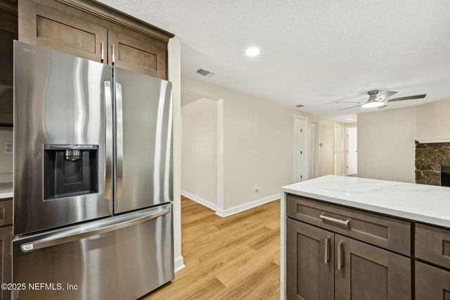 7611 MC COWAN Drive, Jacksonville, FL 32244