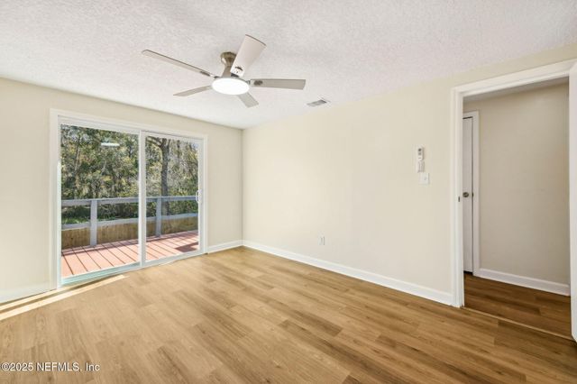 7611 MC COWAN Drive, Jacksonville, FL 32244