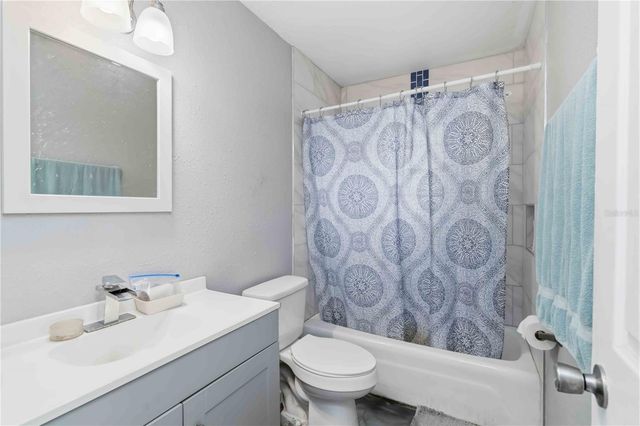 2710 5TH STREET E, Bradenton, FL 34208