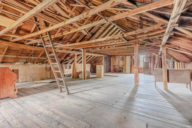 801 N Jefferson Street, Silver Lake, IN 46982