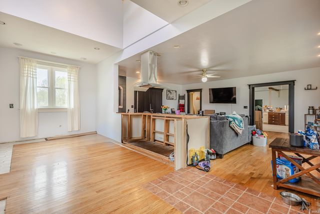 801 N Jefferson Street, Silver Lake, IN 46982