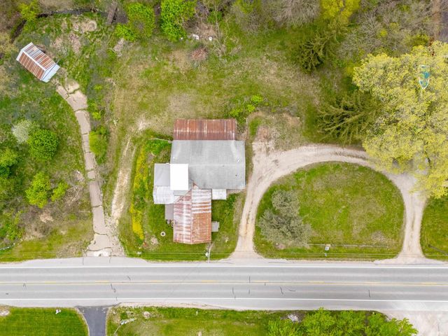 801 N Jefferson Street, Silver Lake, IN 46982