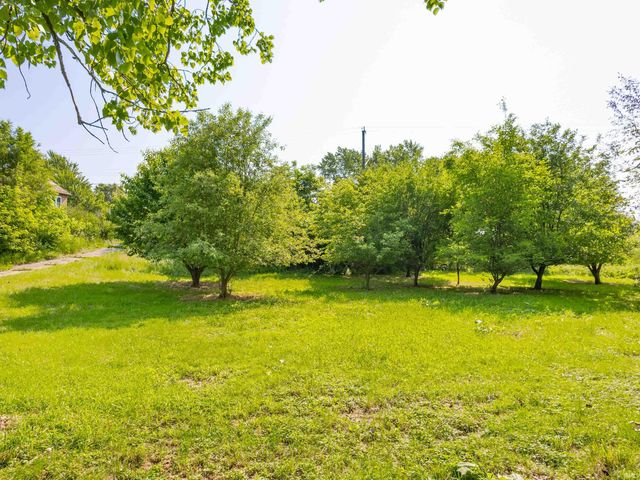 801 N Jefferson Street, Silver Lake, IN 46982