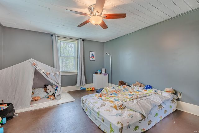 801 N Jefferson Street, Silver Lake, IN 46982