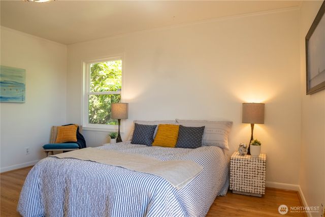 4432 SW 102nd Street, Seattle, WA 98146