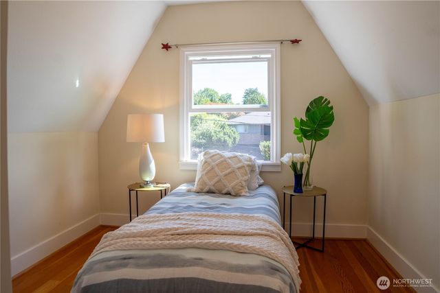 4432 SW 102nd Street, Seattle, WA 98146