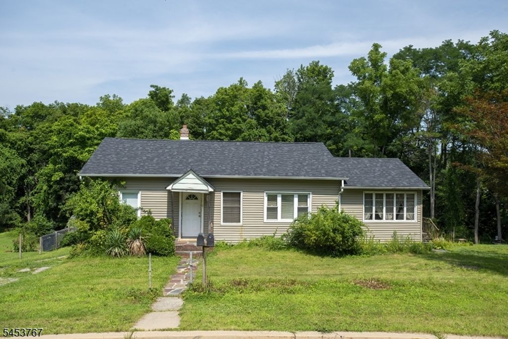 91 Sterling St, Franklin Boro, NJ 07416 — photo 3
