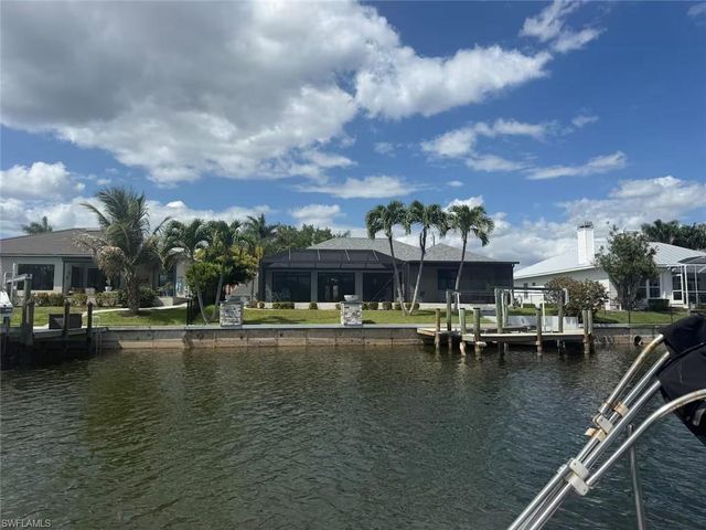 2518 SW 52nd LN, Cape Coral, FL 33914