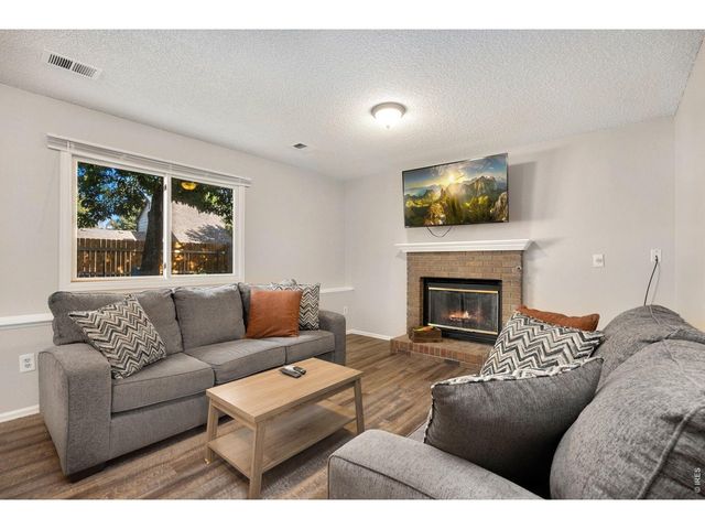 4224 Table Mountain Pl, Fort Collins, CO 80526