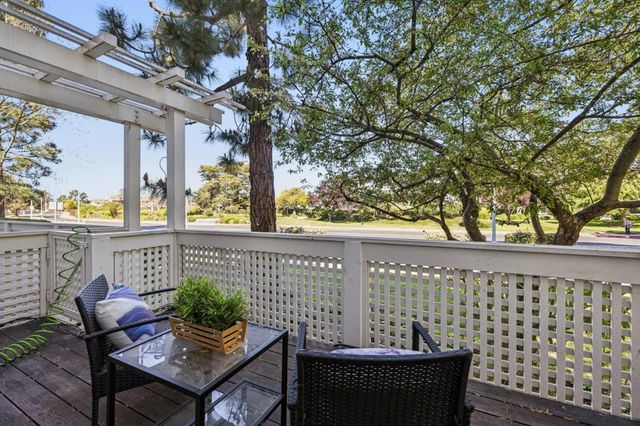 1107 Outrigger Lane, Foster City, CA 94404