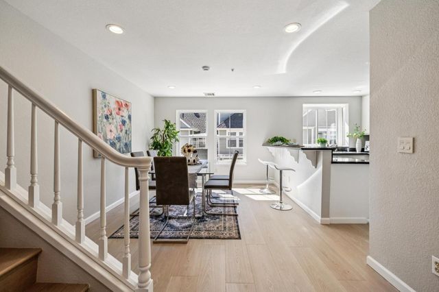 1107 Outrigger Lane, Foster City, CA 94404