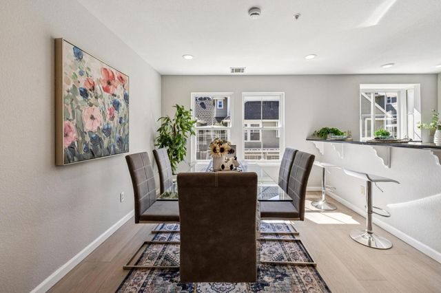 1107 Outrigger Lane, Foster City, CA 94404