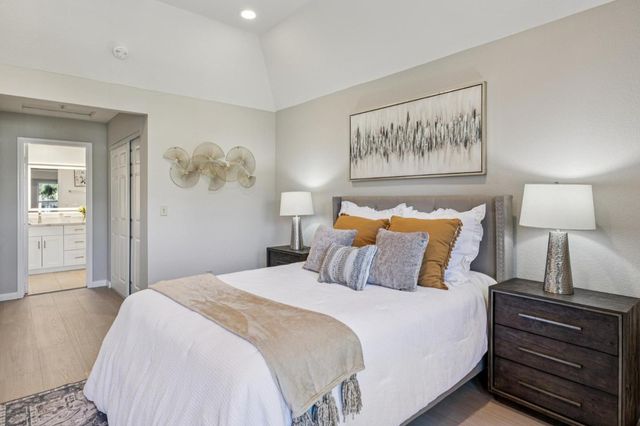 1107 Outrigger Lane, Foster City, CA 94404