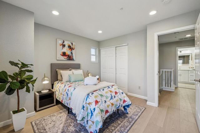 1107 Outrigger Lane, Foster City, CA 94404