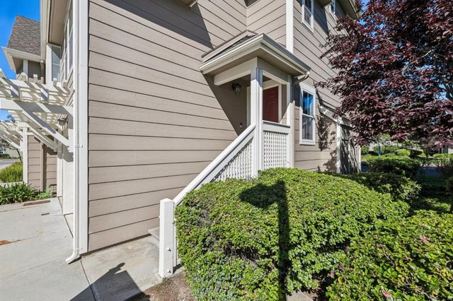 1107 Outrigger Lane, Foster City, CA 94404