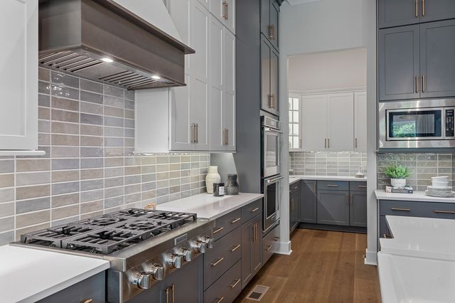 3200 Hunziker Lane, Fairview, TN 37062