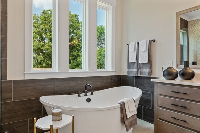 3200 Hunziker Lane, Fairview, TN 37062