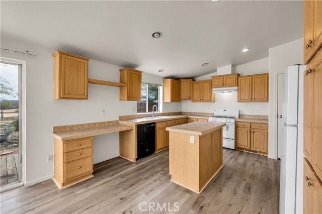 492 Surrey Avenue, Landers, CA 92284