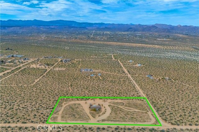 492 Surrey Avenue, Landers, CA 92284