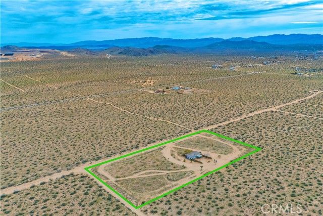 492 Surrey Avenue, Landers, CA 92284