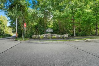 12 Birchbrush Ln 12, Worcester, MA 01606