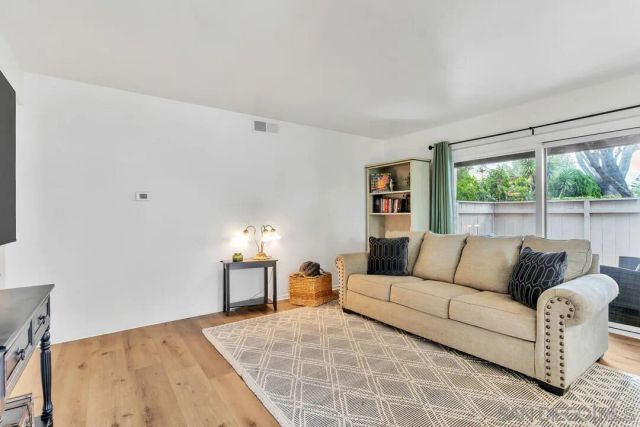 6878 Navajo Rd Unit 43, San Diego, CA 92119