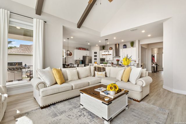 113 Vamanos, Boerne, TX 78006