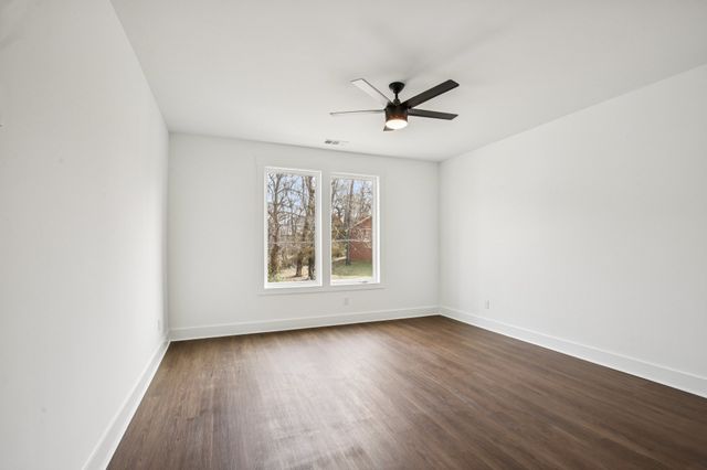 2211 18th Ave, N, Nashville, TN 37208