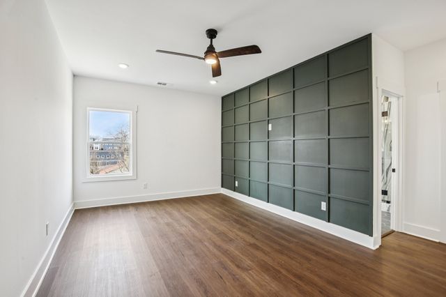 2211 18th Ave, N, Nashville, TN 37208