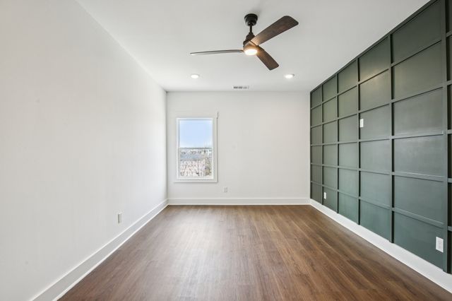 2211 18th Ave, N, Nashville, TN 37208