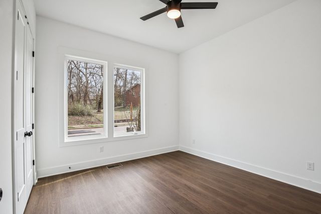 2211 18th Ave, N, Nashville, TN 37208