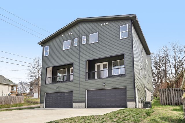 2211 18th Ave, N, Nashville, TN 37208