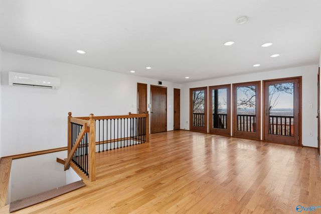 5000 Sunset Bluff SE, Huntsville, AL 35803