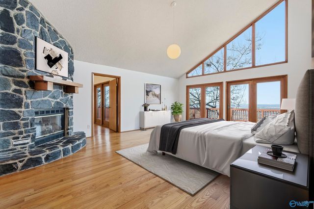 5000 Sunset Bluff SE, Huntsville, AL 35803